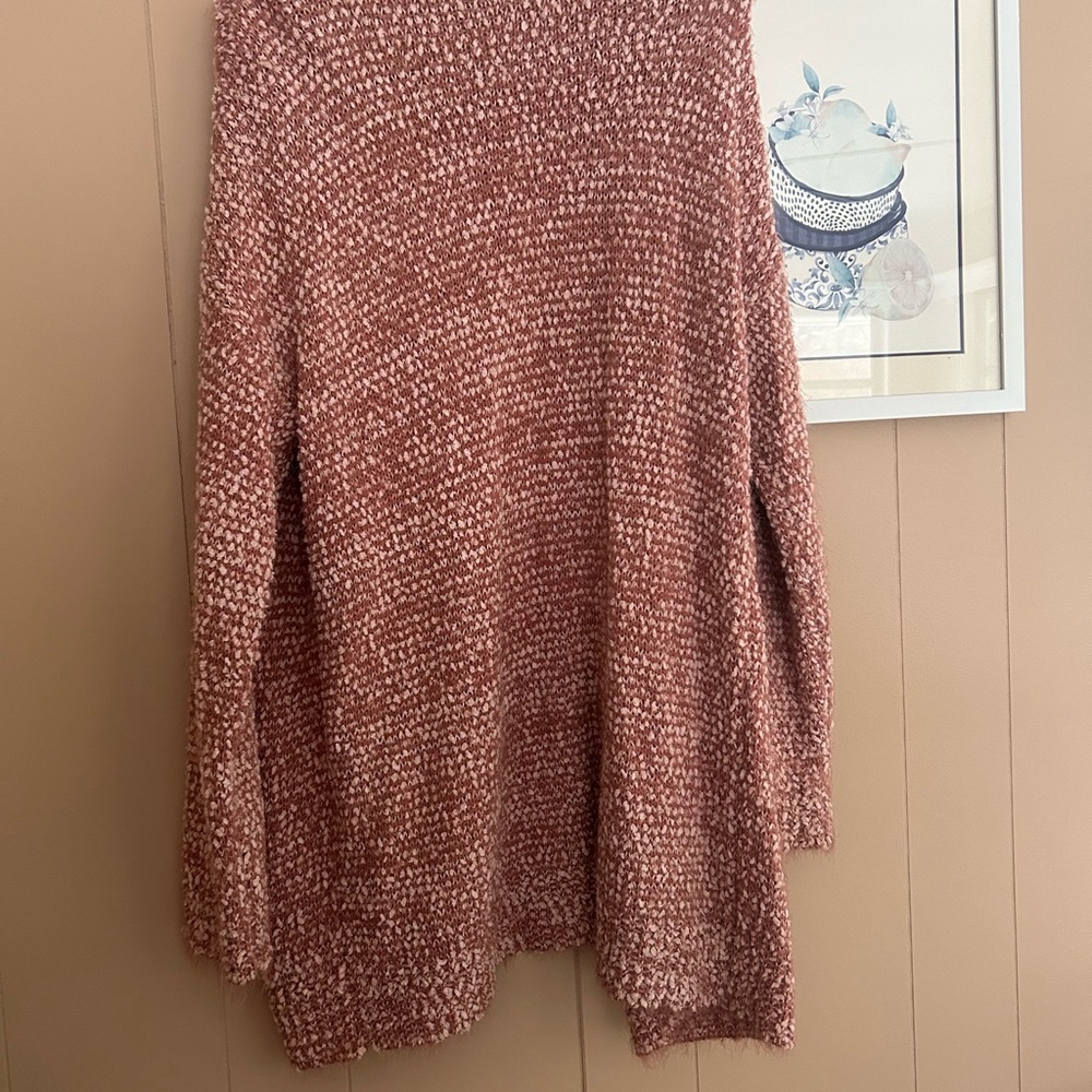 Cardigan - Picture 2 of 3